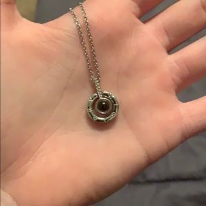 Necklace that says “I love you” in 100 languages